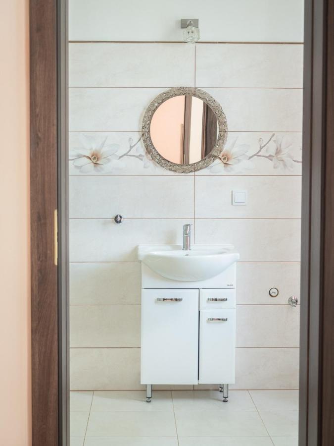 Apartment Na Cichej 5 A3 *